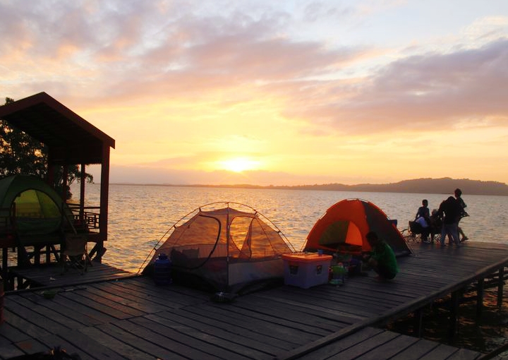 Mangrove Beach Cafe